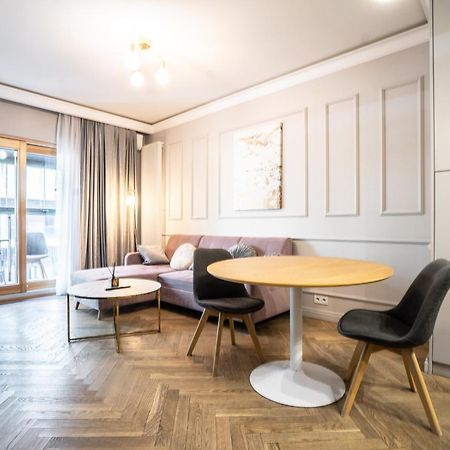 Vipwarsawapartments Sapphire Mennica Residence Zewnętrze zdjęcie