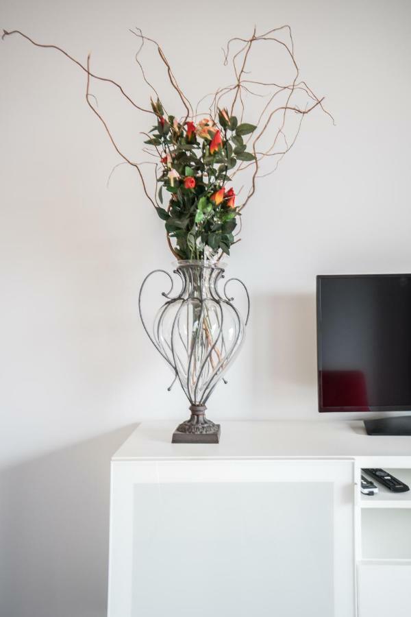 Vipwarsawapartments Sapphire Mennica Residence Zewnętrze zdjęcie